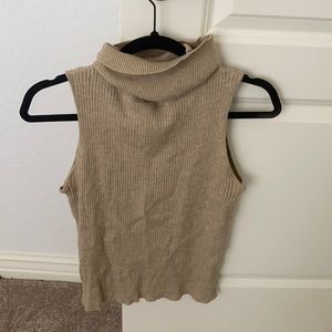 Turtleneck sleeveless top